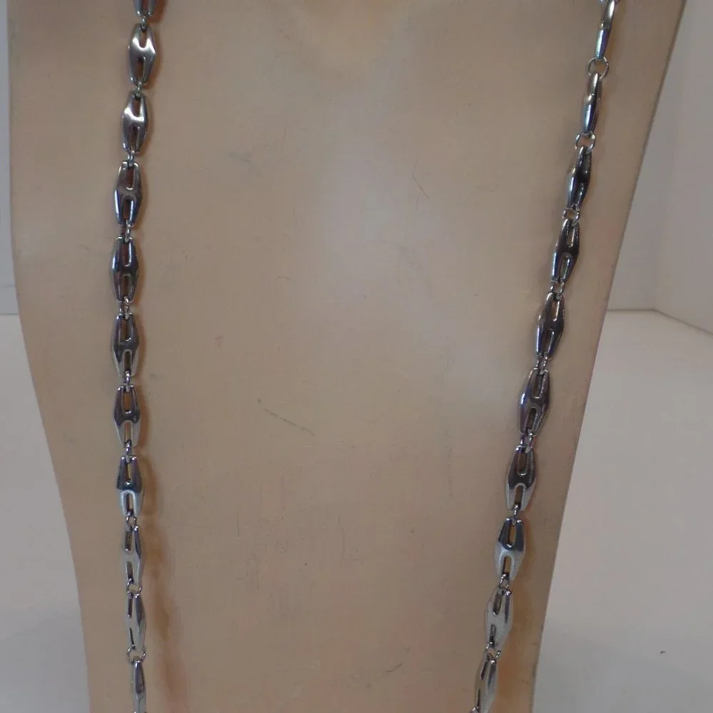 Silvertone Large Link 34" Necklace Double Wrap - Picture 6 of 12